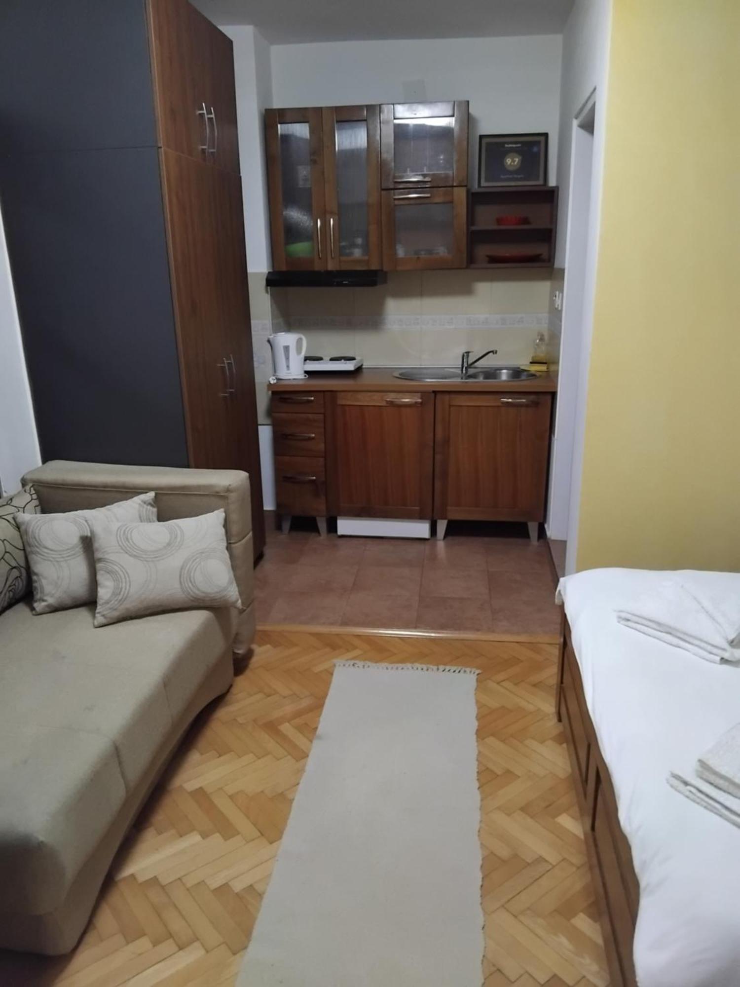 Studio Apartmani Pergolo Centar Soko Banja Exterior photo